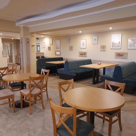 Hotel Caras Oravita Dış mekan fotoğraf